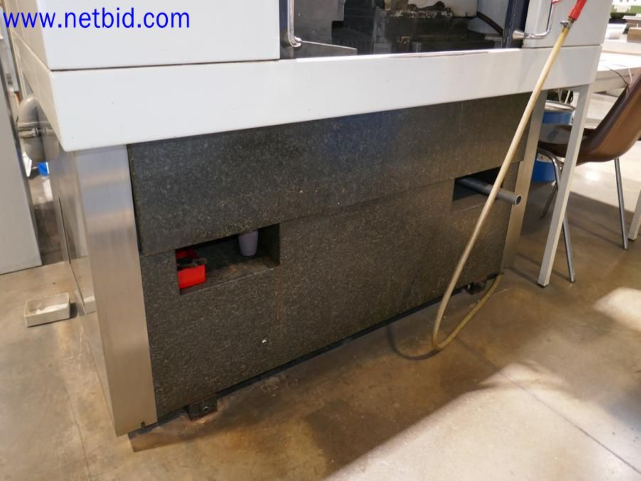 Machines from the toolmaking sector (CNC machining, grinding technology)-11