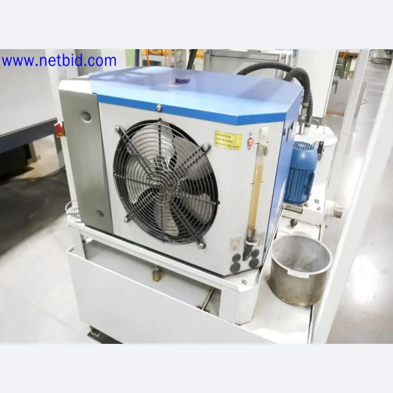 Machines from the toolmaking sector (CNC machining, grinding technology)-13