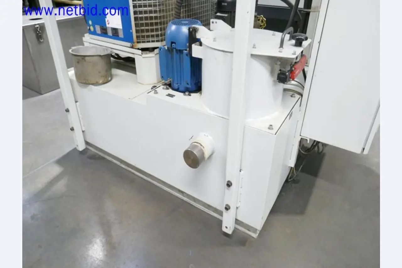 Machines from the toolmaking sector (CNC machining, grinding technology)-16