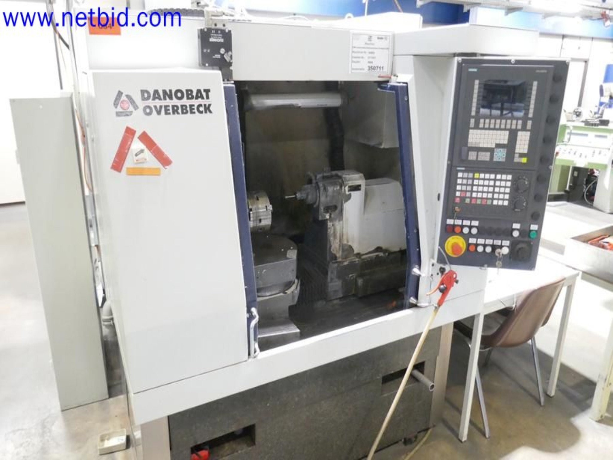 Machines from the toolmaking sector (CNC machining, grinding technology)-3