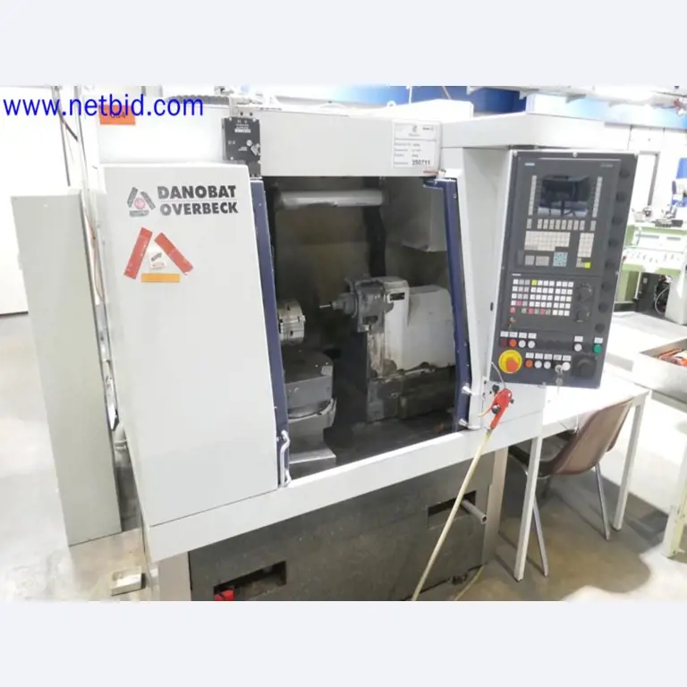 Machines from the toolmaking sector (CNC machining, grinding technology)-3