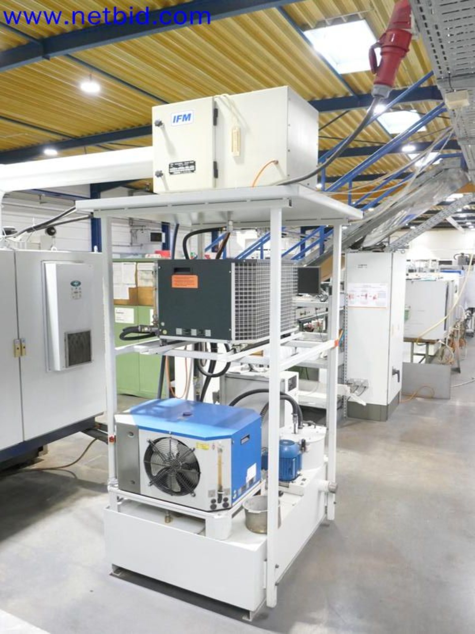 Machines from the toolmaking sector (CNC machining, grinding technology)-7