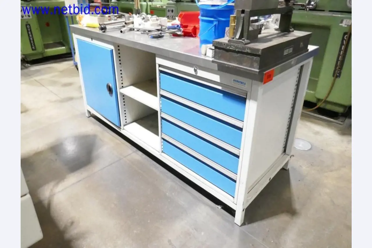 Machines from the toolmaking sector (CNC machining, grinding technology)-1