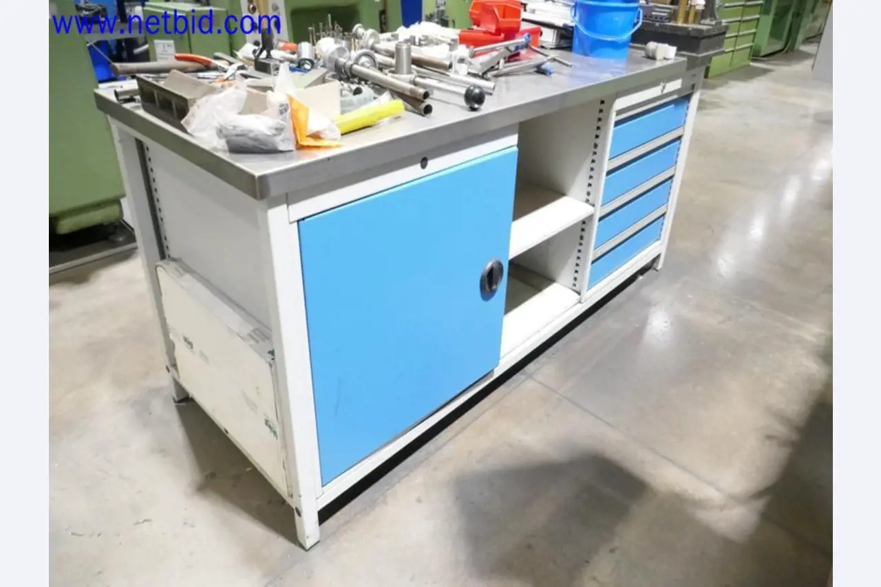 Machines from the toolmaking sector (CNC machining, grinding technology)-2