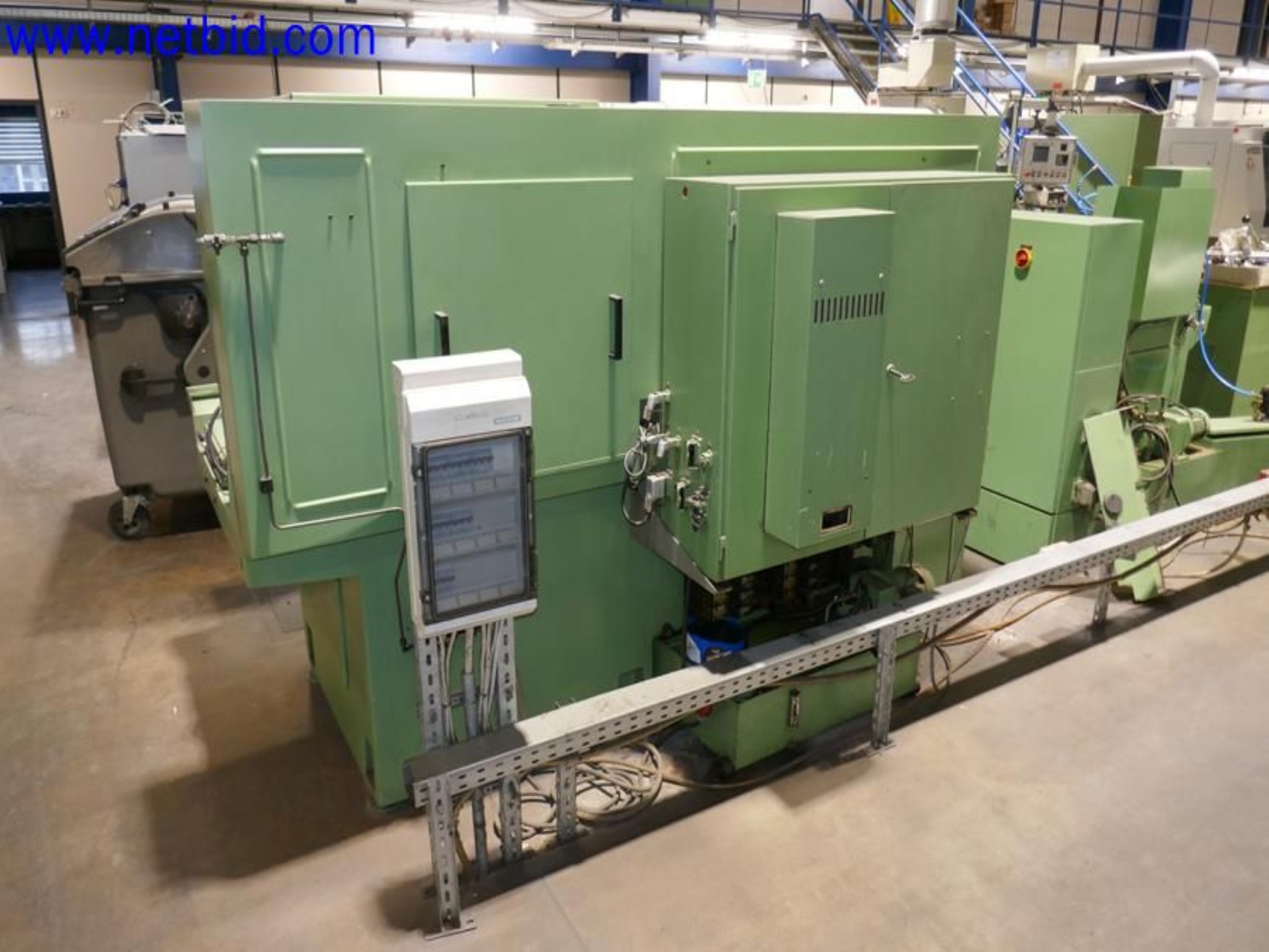 Machines from the toolmaking sector (CNC machining, grinding technology)-1