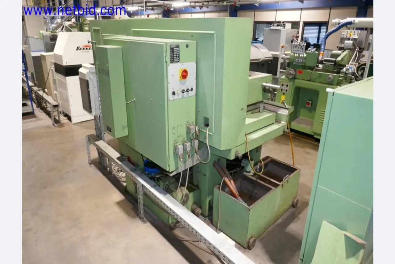 Machines from the toolmaking sector (CNC machining, grinding technology)-4
