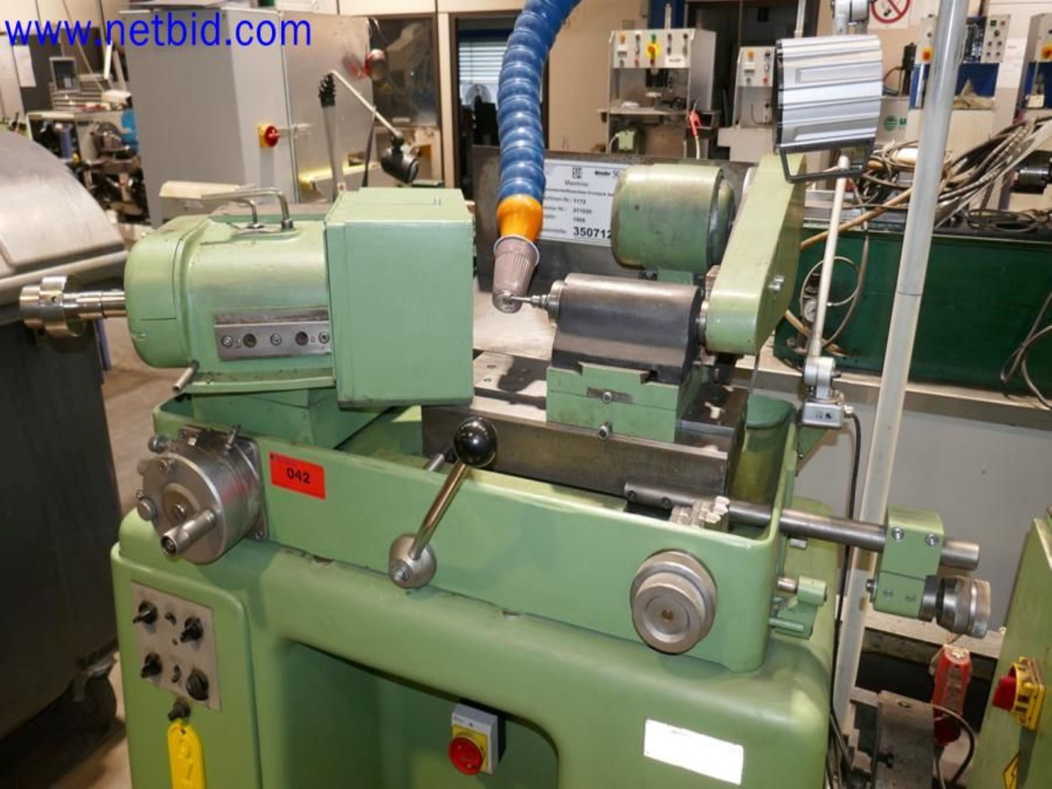 Machines from the toolmaking sector (CNC machining, grinding technology)-3
