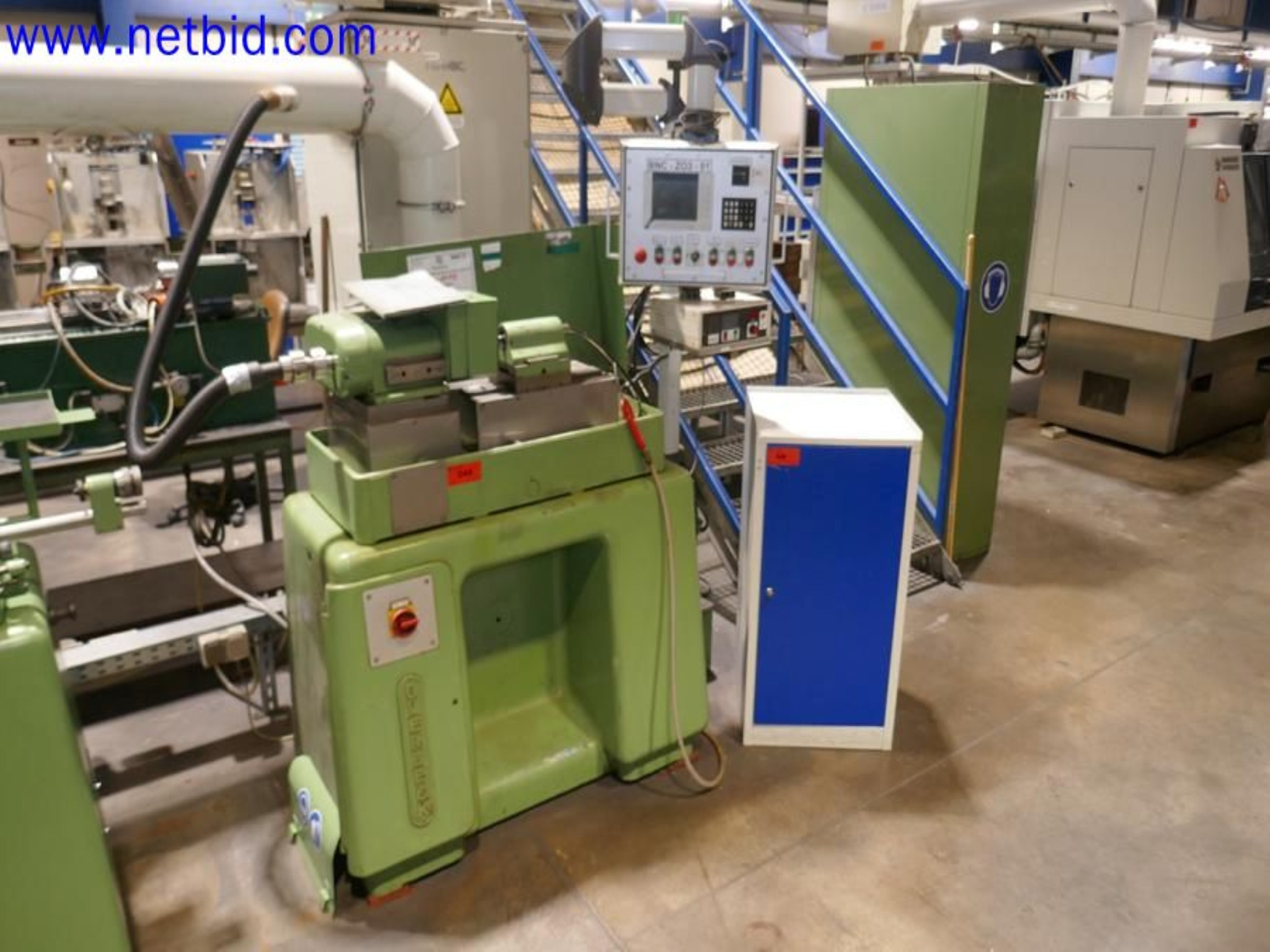 Machines from the toolmaking sector (CNC machining, grinding technology)-1