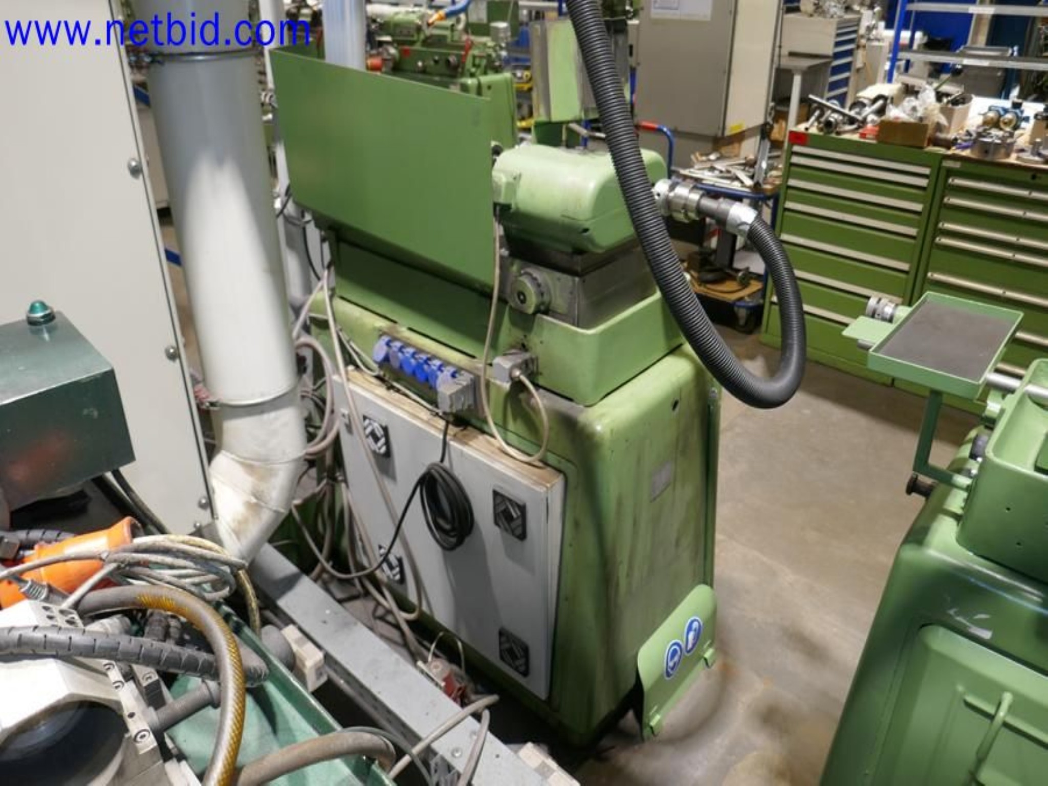 Machines from the toolmaking sector (CNC machining, grinding technology)-6