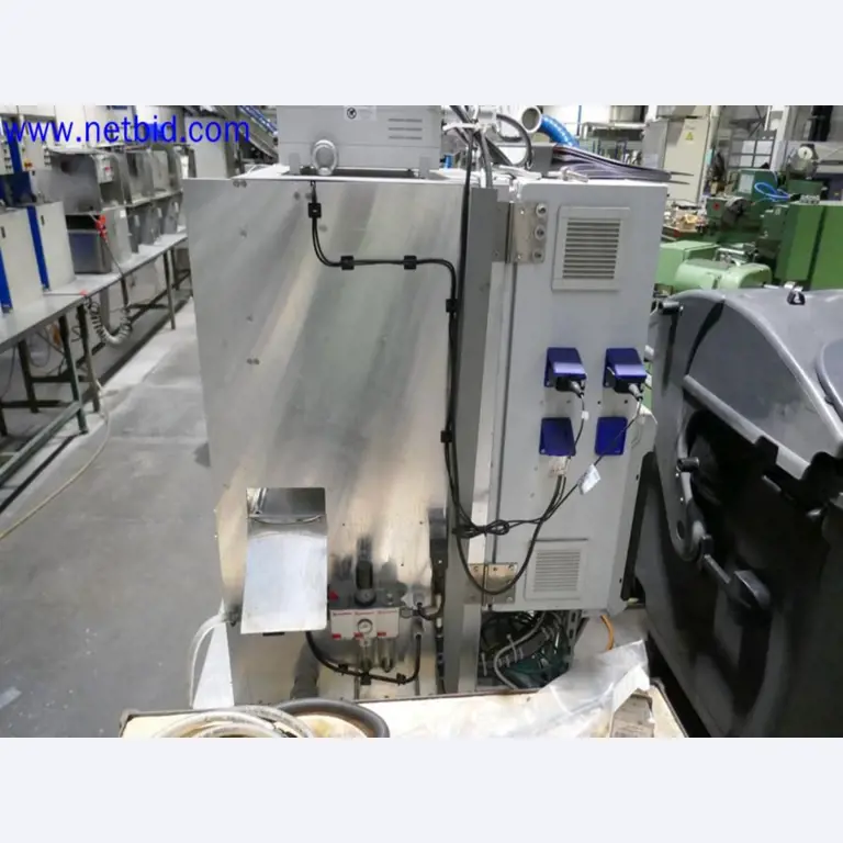 Machines from the toolmaking sector (CNC machining, grinding technology)-3