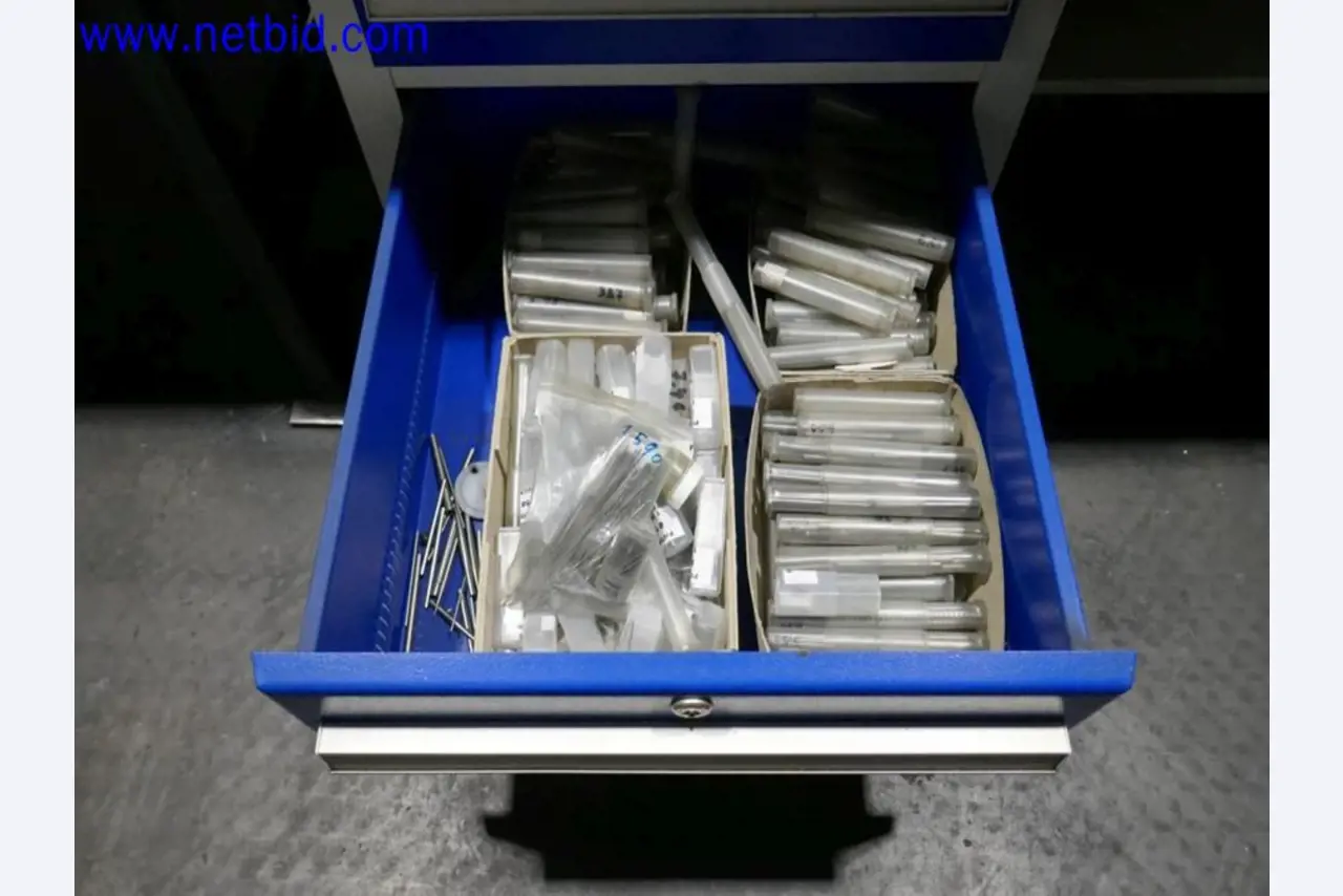 Machines from the toolmaking sector (CNC machining, grinding technology)-5