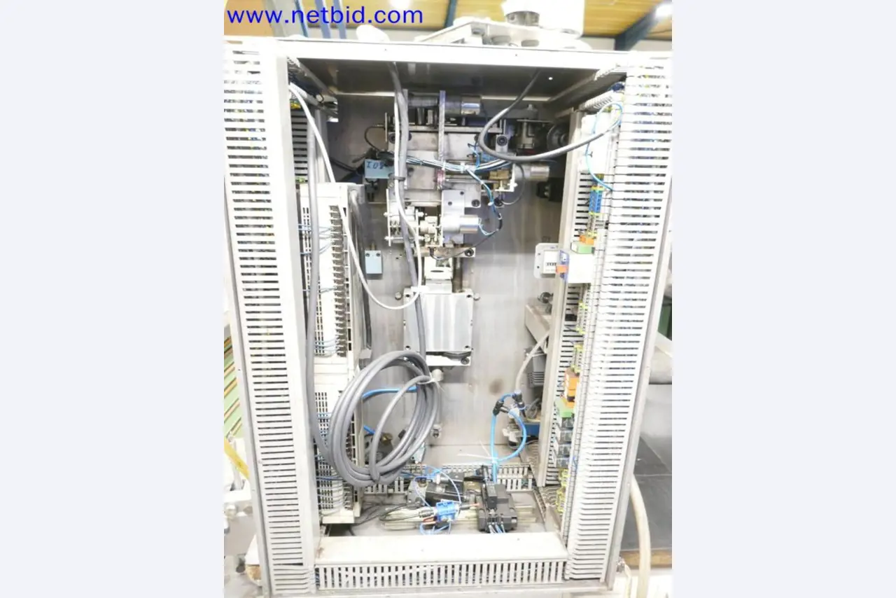 Machines from the toolmaking sector (CNC machining, grinding technology)-10