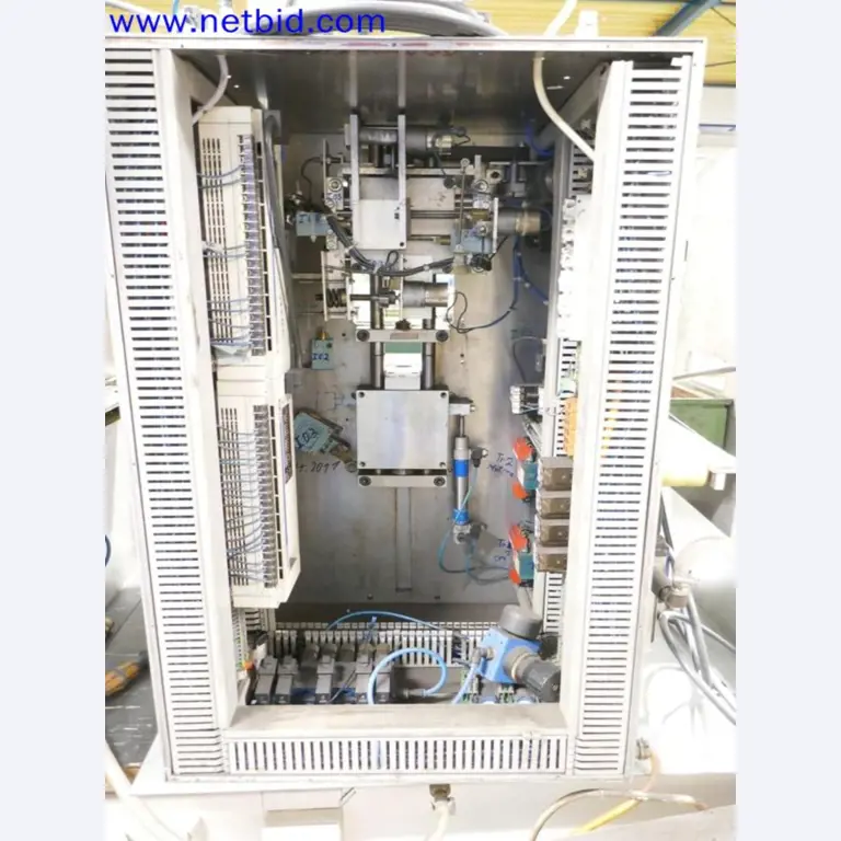 Machines from the toolmaking sector (CNC machining, grinding technology)-11