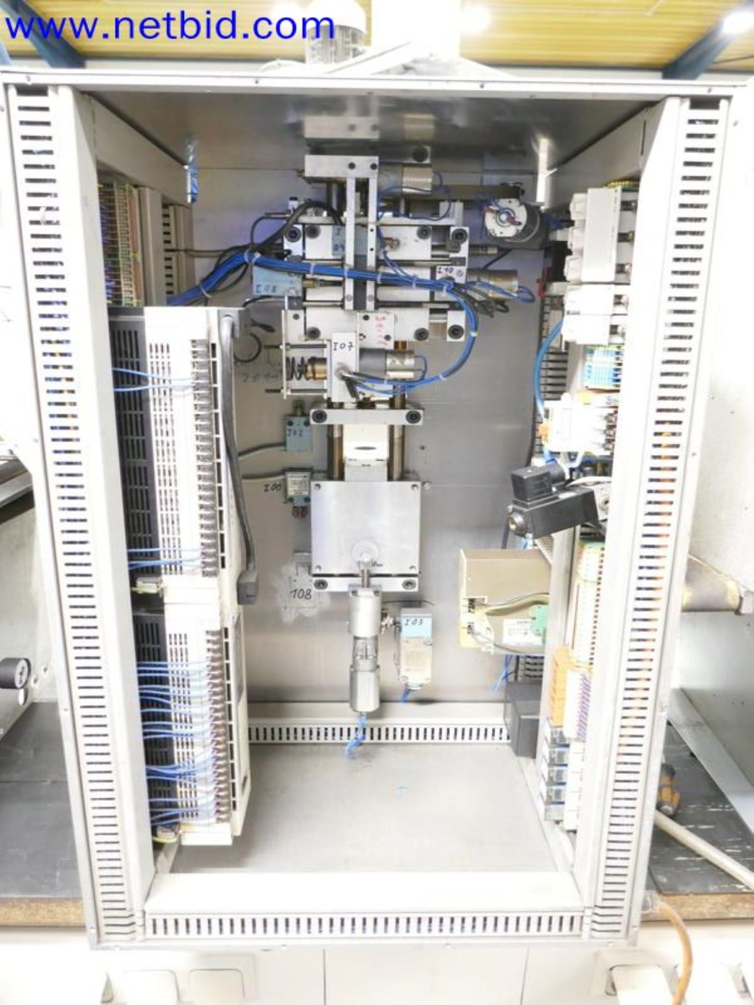 Machines from the toolmaking sector (CNC machining, grinding technology)-14