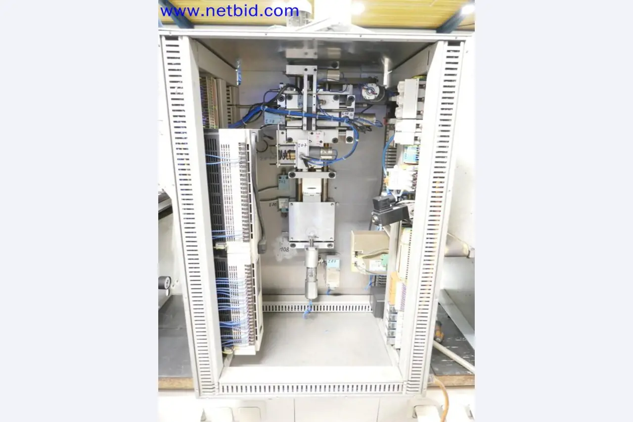 Machines from the toolmaking sector (CNC machining, grinding technology)-14