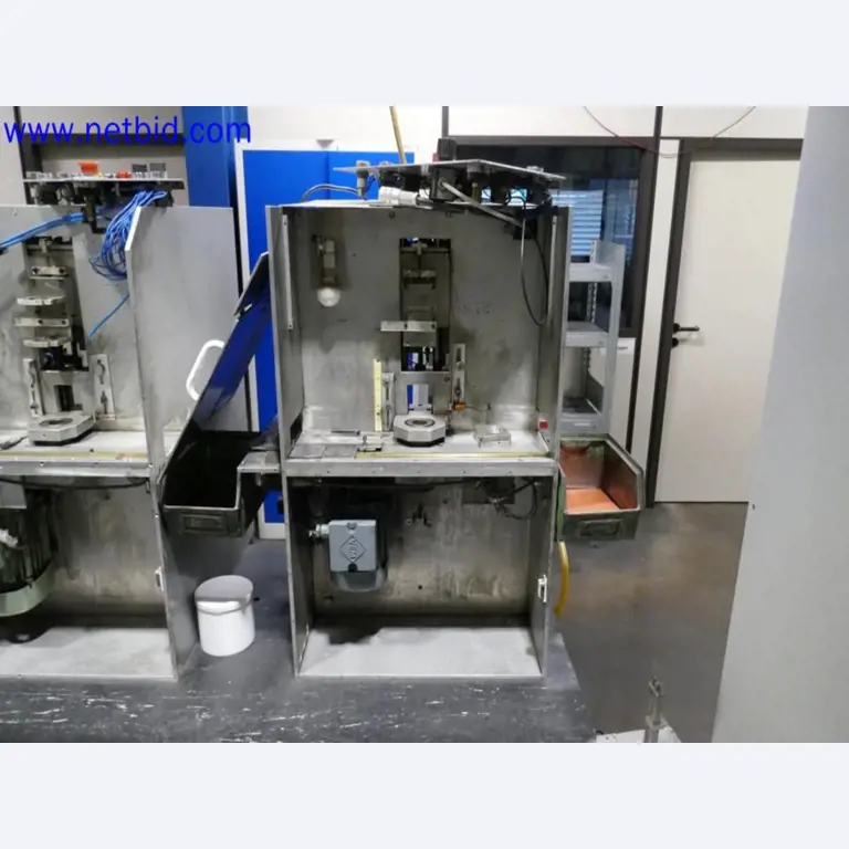 Machines from the toolmaking sector (CNC machining, grinding technology)-15