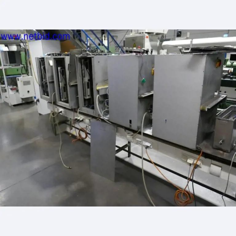 Machines from the toolmaking sector (CNC machining, grinding technology)-16