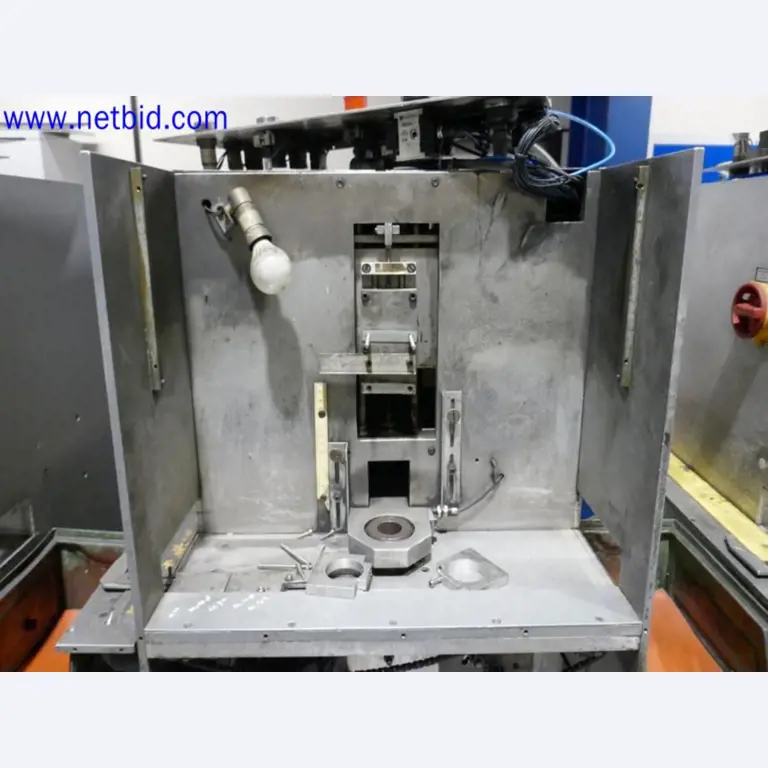 Machines from the toolmaking sector (CNC machining, grinding technology)-4