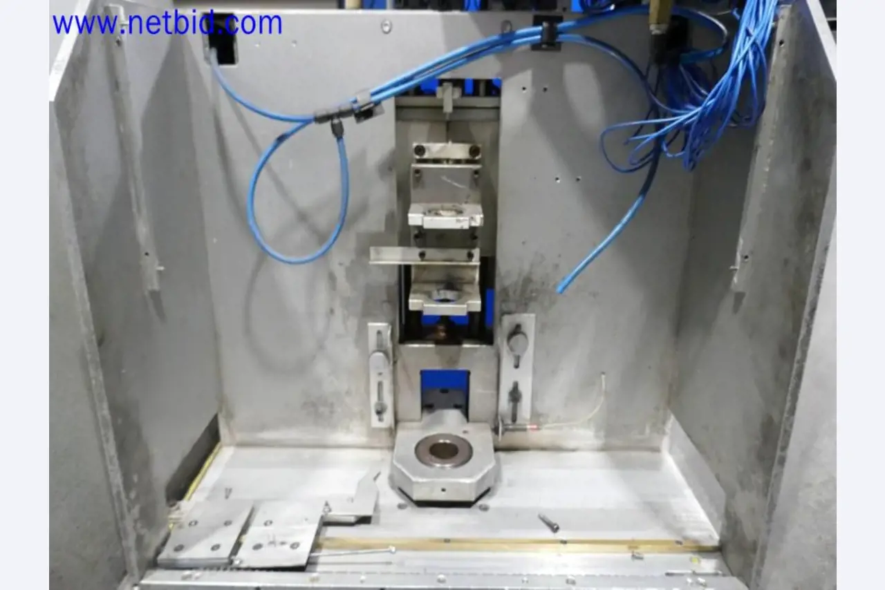 Machines from the toolmaking sector (CNC machining, grinding technology)-7