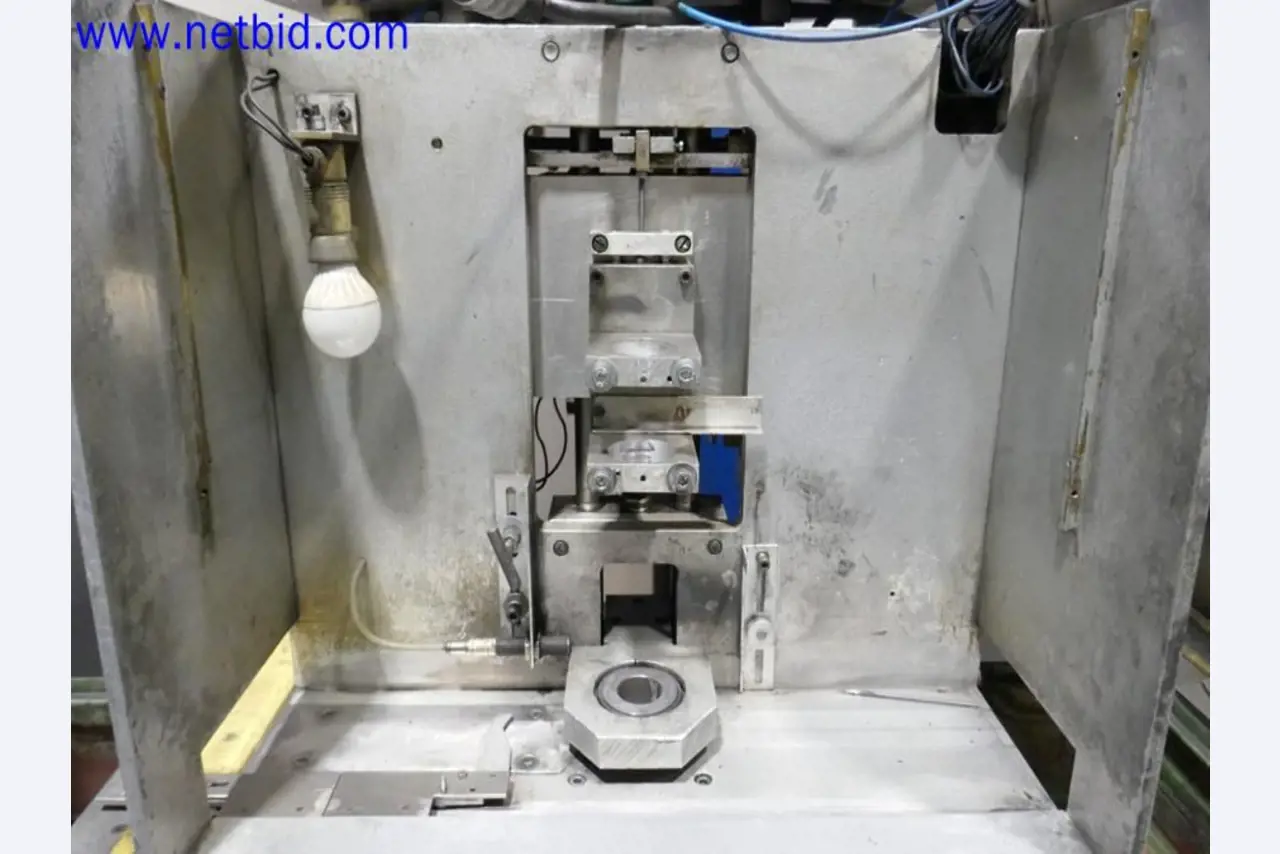 Machines from the toolmaking sector (CNC machining, grinding technology)-8