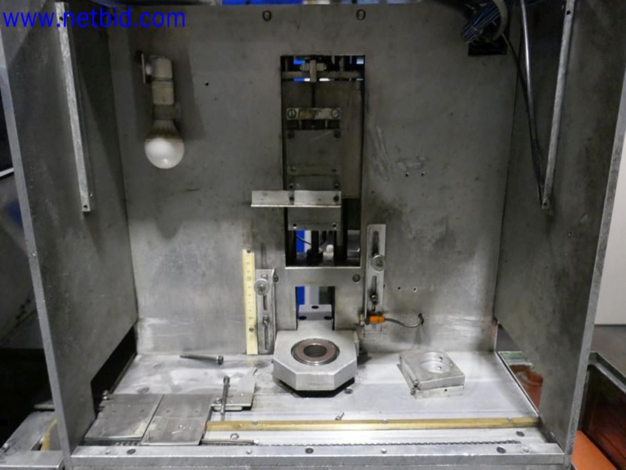 Machines from the toolmaking sector (CNC machining, grinding technology)-9