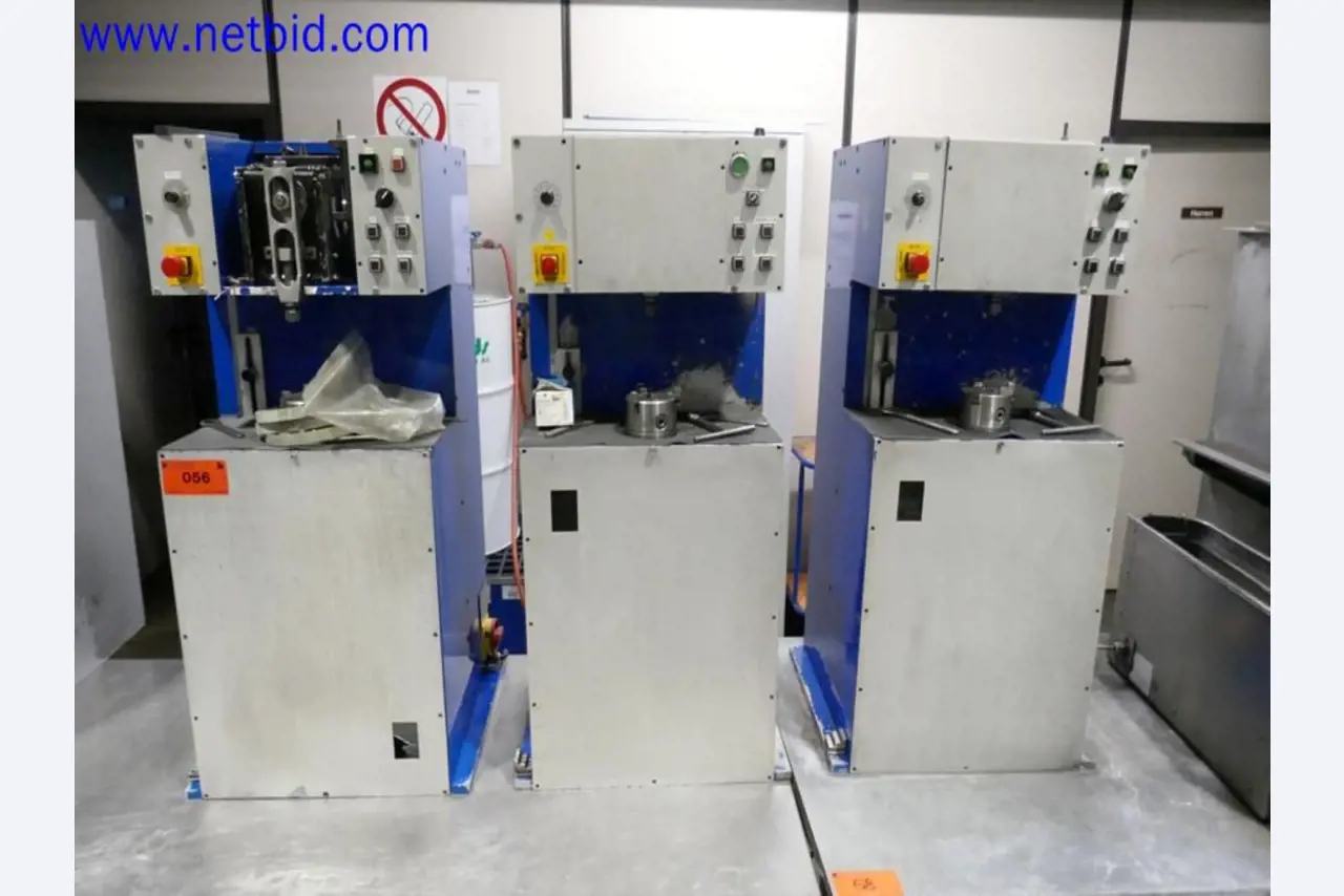 Machines from the toolmaking sector (CNC machining, grinding technology)-1