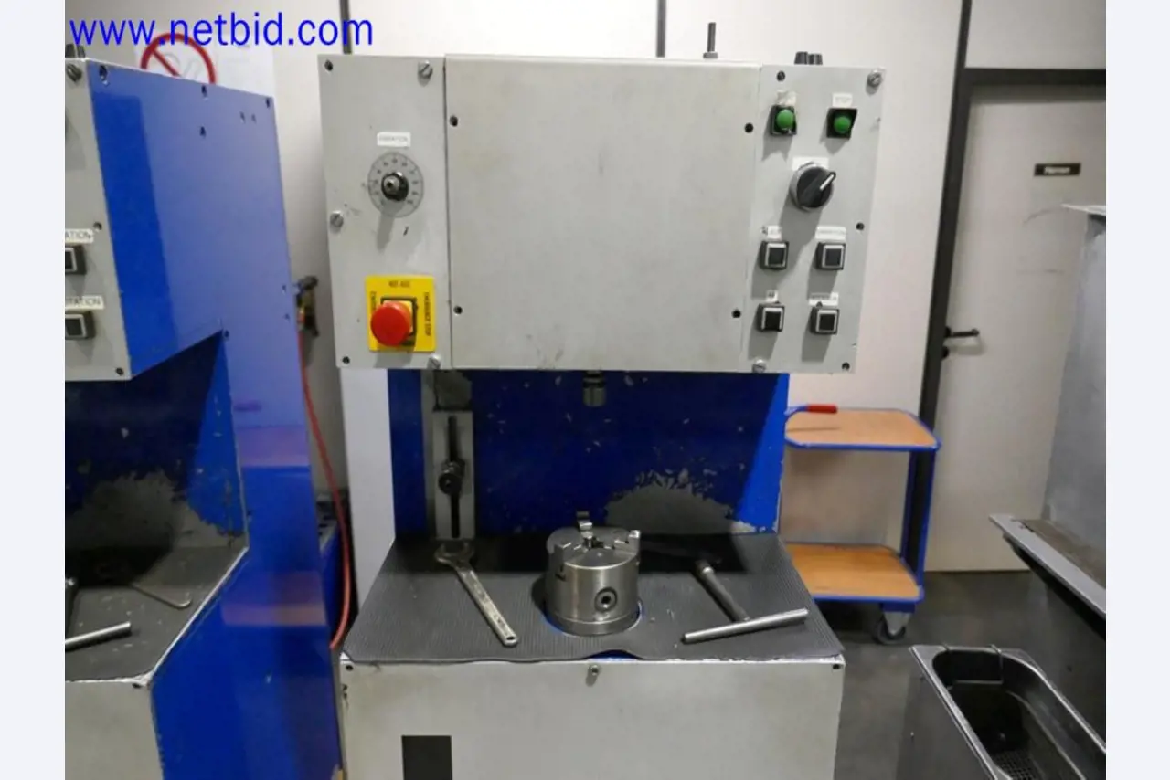 Machines from the toolmaking sector (CNC machining, grinding technology)-5