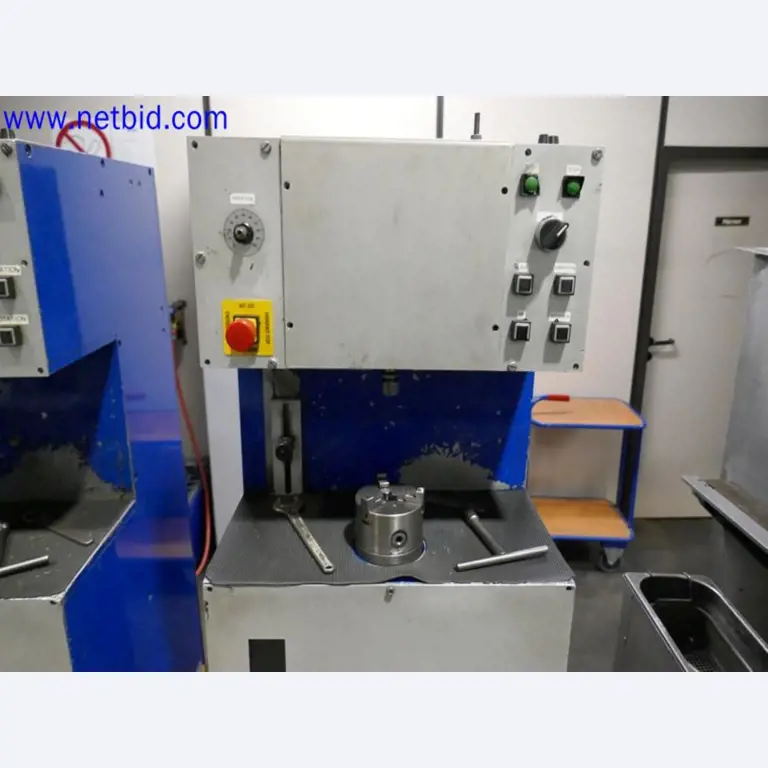 Machines from the toolmaking sector (CNC machining, grinding technology)-5