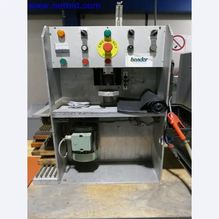 Machines from the toolmaking sector (CNC machining, grinding technology)-2