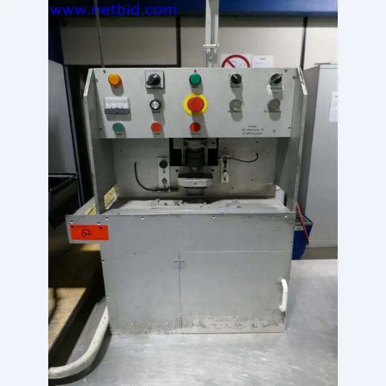 Machines from the toolmaking sector (CNC machining, grinding technology)-4