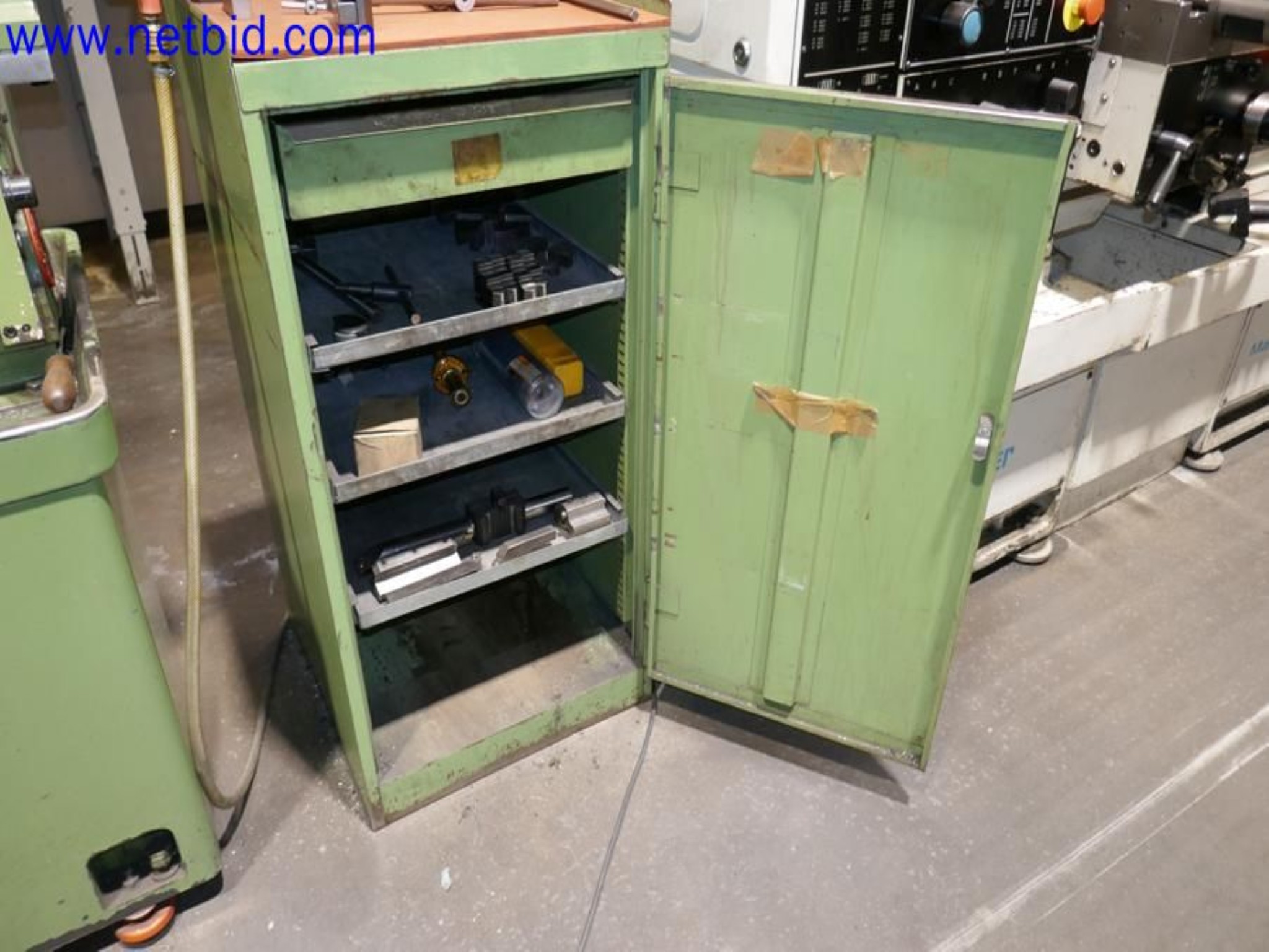 Machines from the toolmaking sector (CNC machining, grinding technology)-8