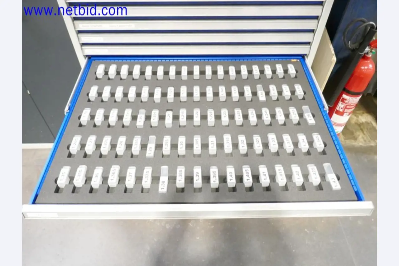 Machines from the toolmaking sector (CNC machining, grinding technology)-14