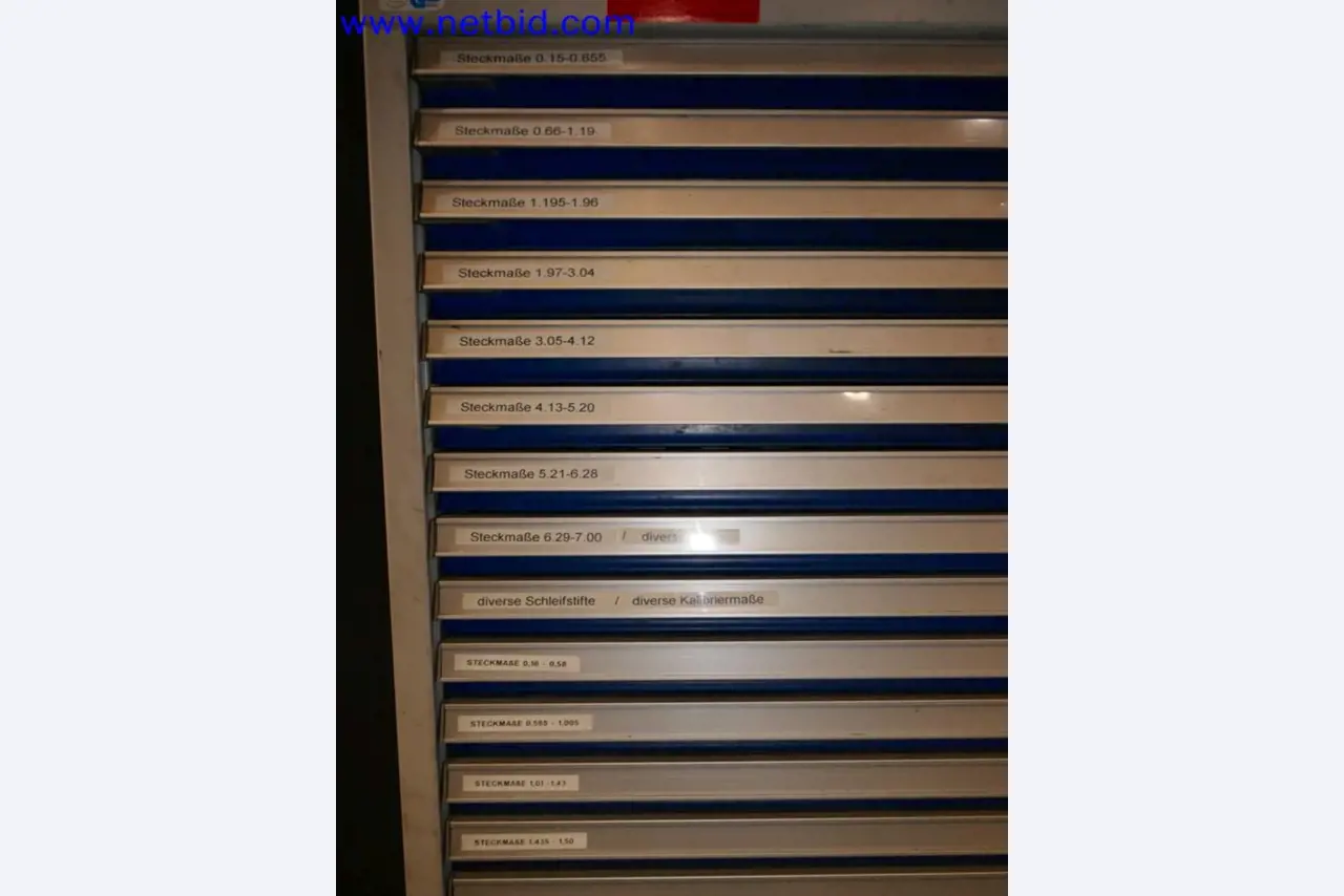 Machines from the toolmaking sector (CNC machining, grinding technology)-16