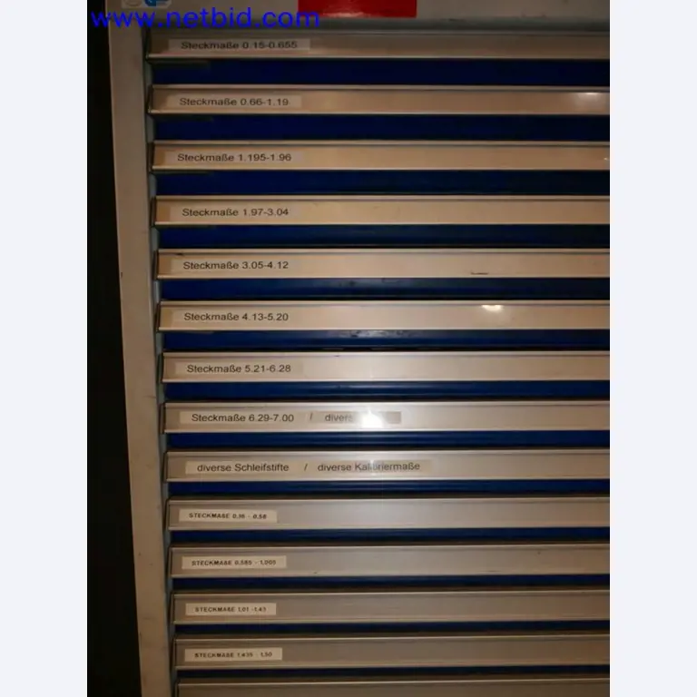 Machines from the toolmaking sector (CNC machining, grinding technology)-16