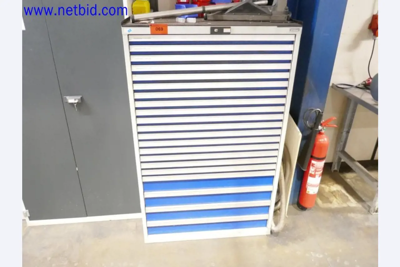 Machines from the toolmaking sector (CNC machining, grinding technology)-1