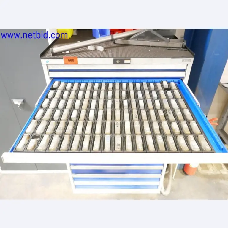 Machines from the toolmaking sector (CNC machining, grinding technology)-3