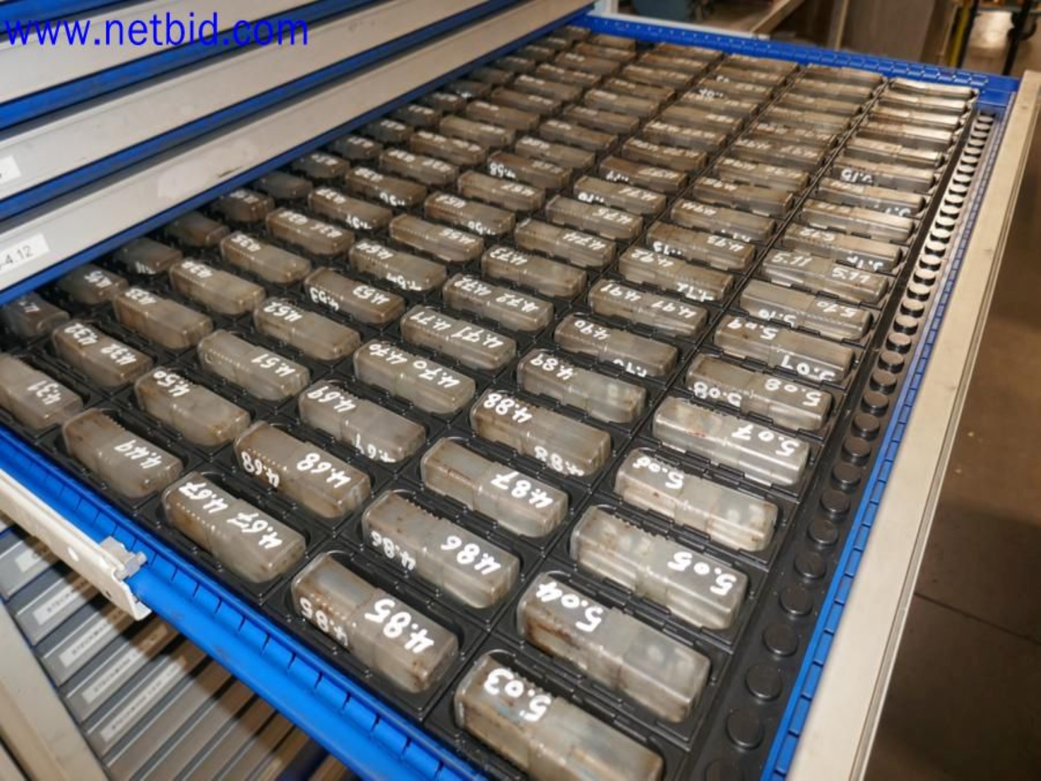 Machines from the toolmaking sector (CNC machining, grinding technology)-8