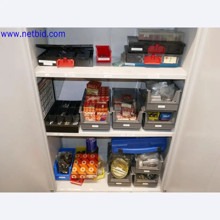 Machines from the toolmaking sector (CNC machining, grinding technology)-8