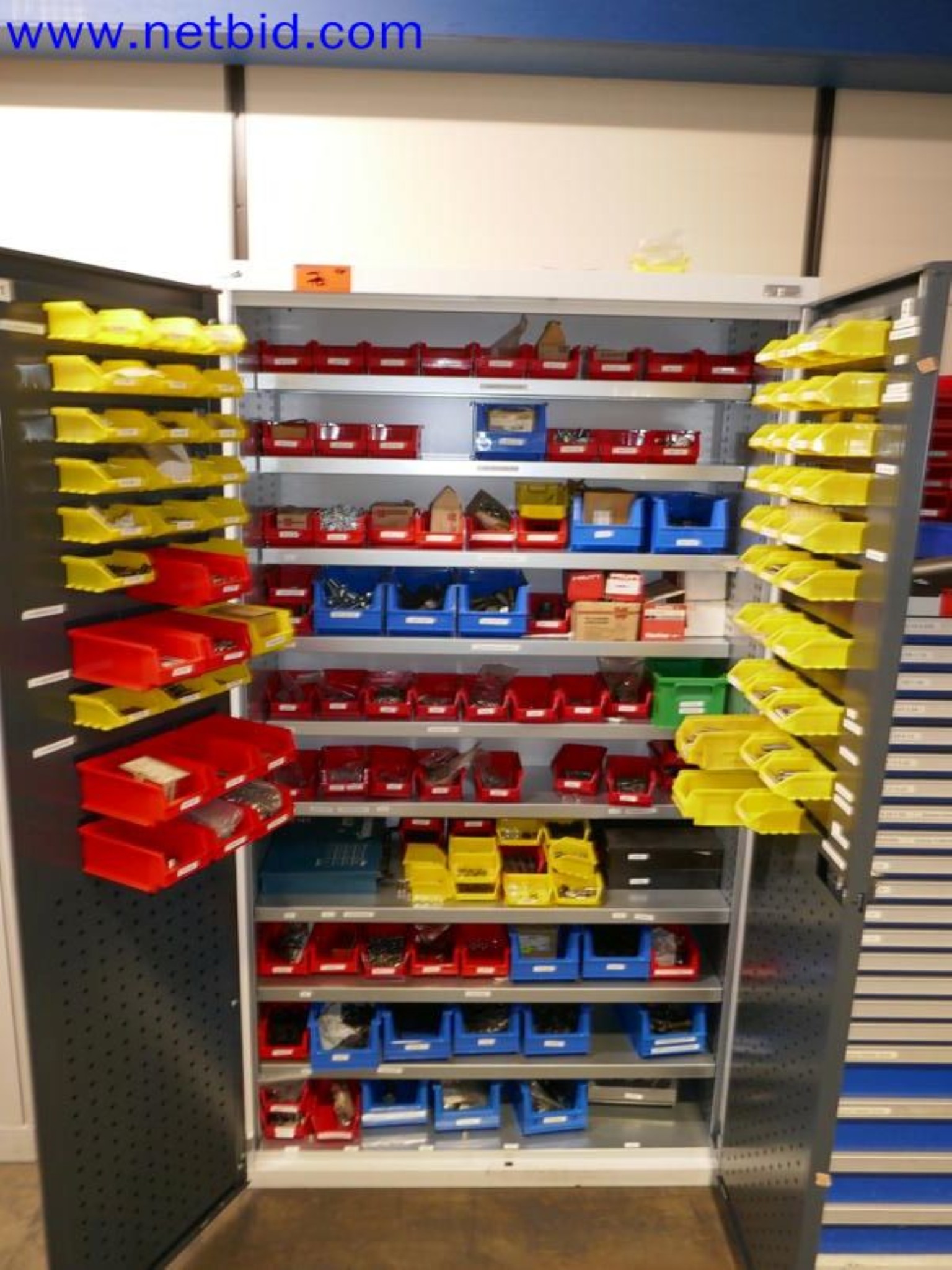 Machines from the toolmaking sector (CNC machining, grinding technology)-9