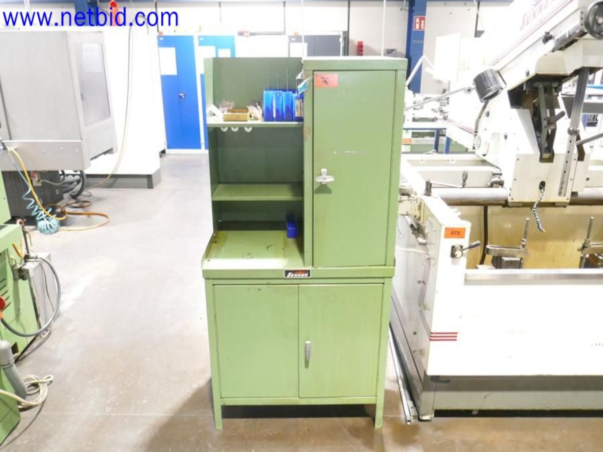 Machines from the toolmaking sector (CNC machining, grinding technology)-10