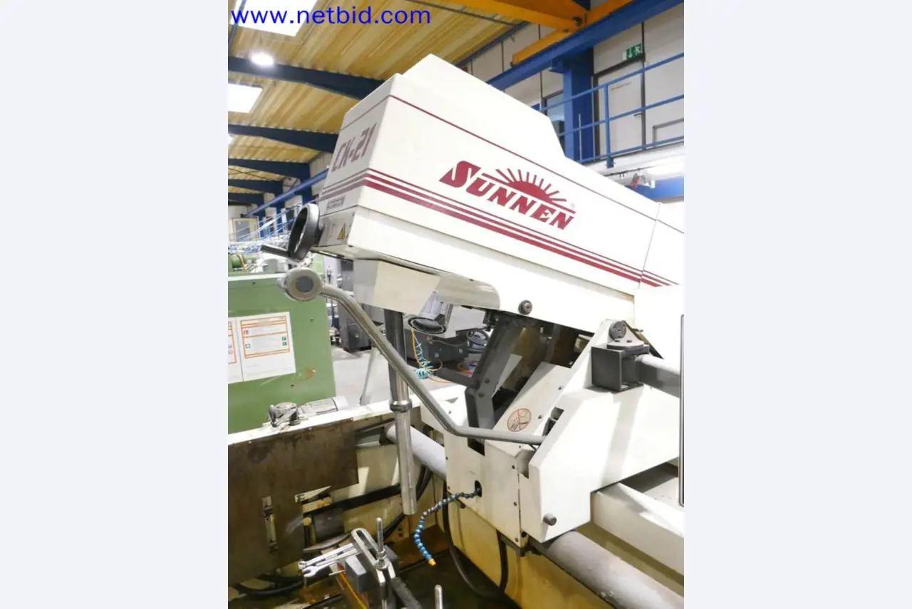 Machines from the toolmaking sector (CNC machining, grinding technology)-5