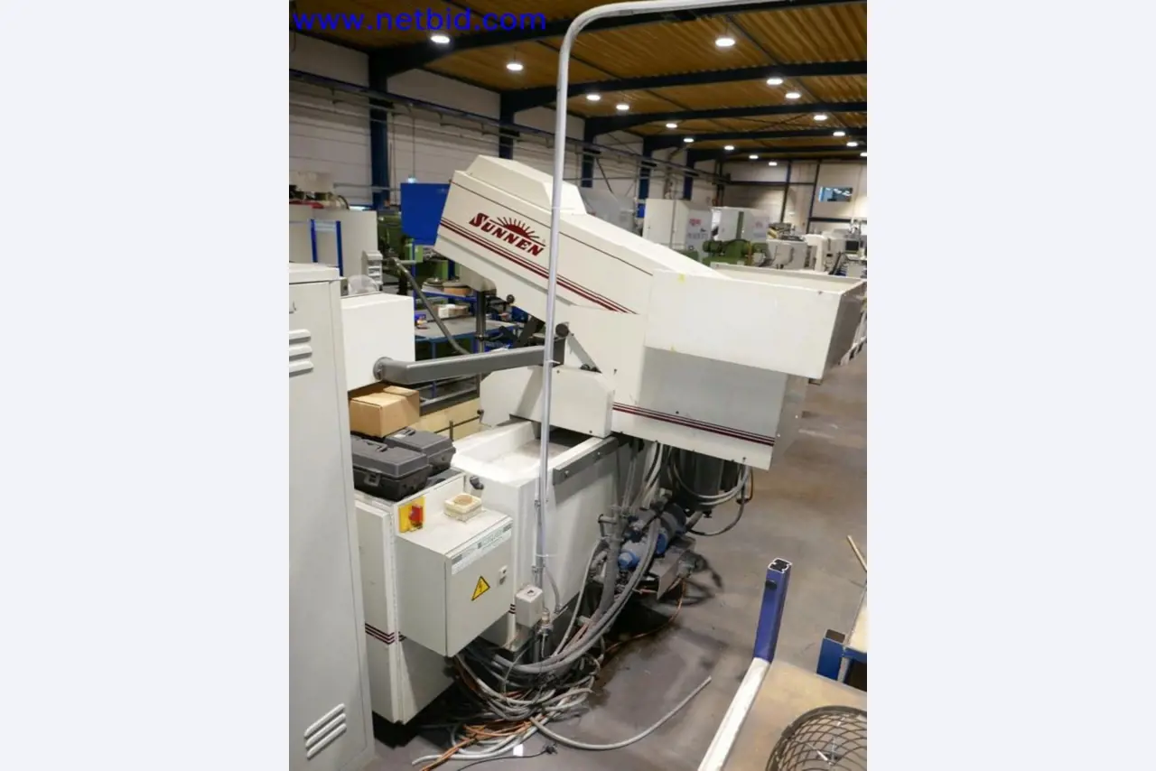 Machines from the toolmaking sector (CNC machining, grinding technology)-7