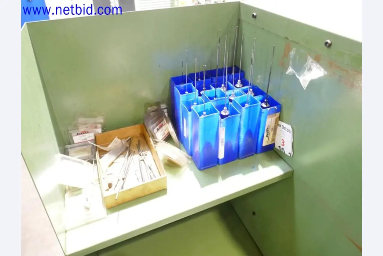 Machines from the toolmaking sector (CNC machining, grinding technology)-9