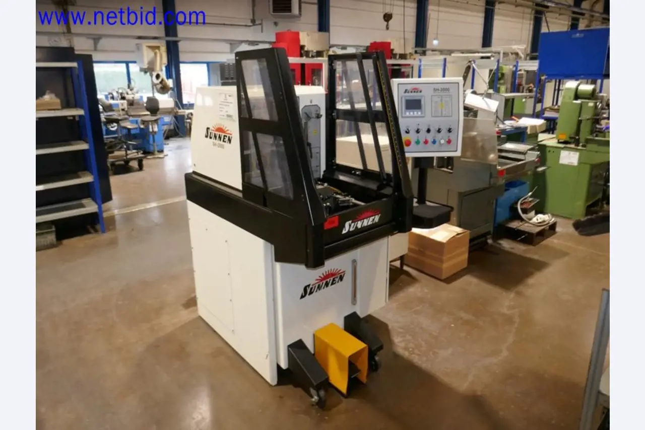 Machines from the toolmaking sector (CNC machining, grinding technology)-1