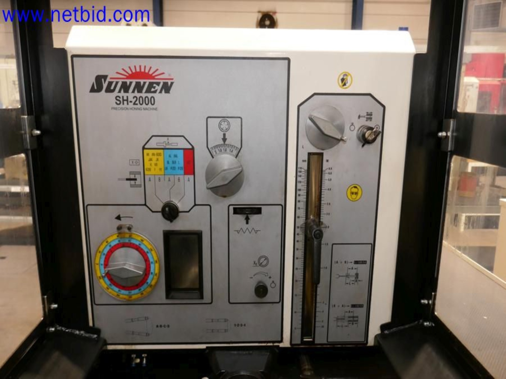 Machines from the toolmaking sector (CNC machining, grinding technology)-5