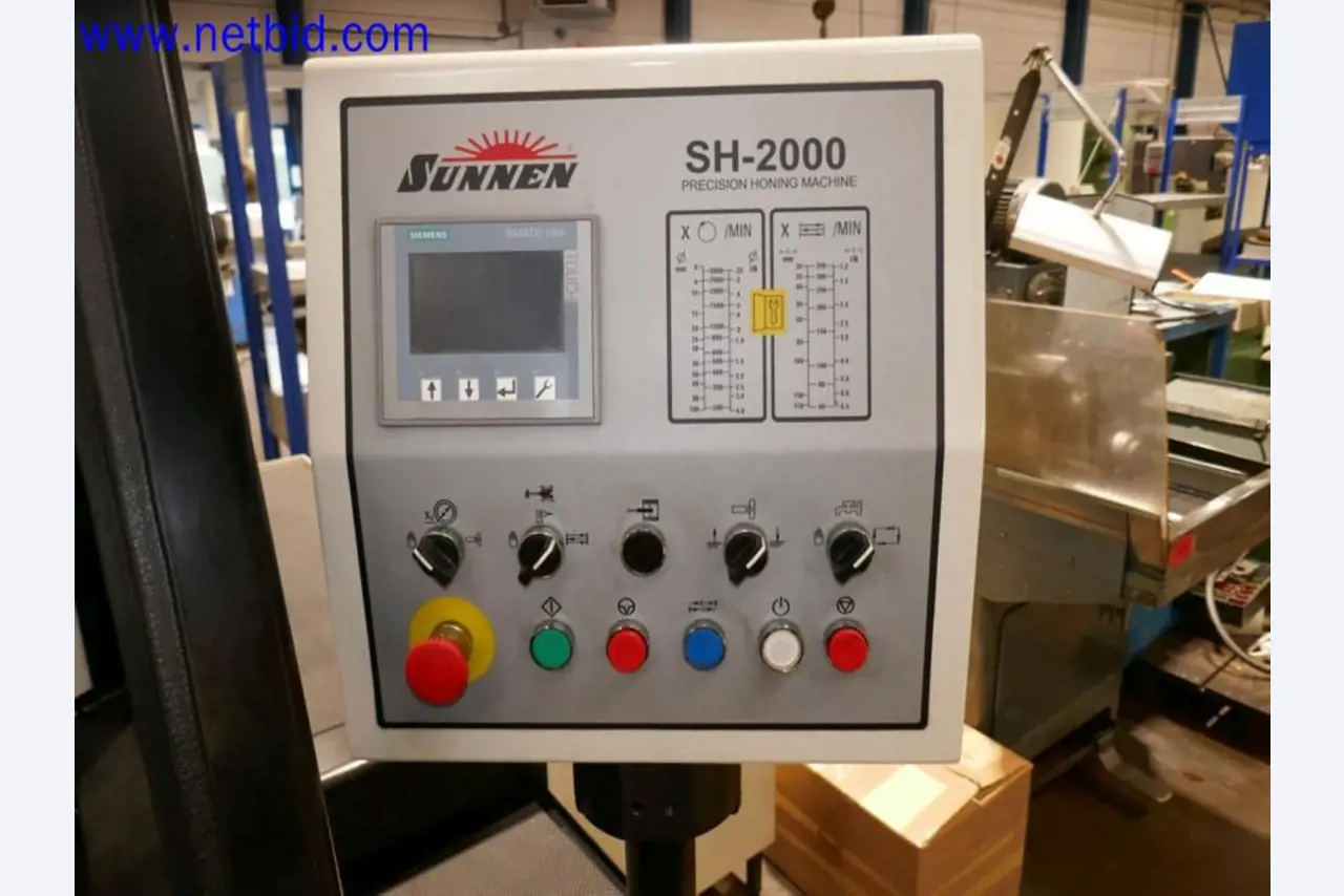 Machines from the toolmaking sector (CNC machining, grinding technology)-7