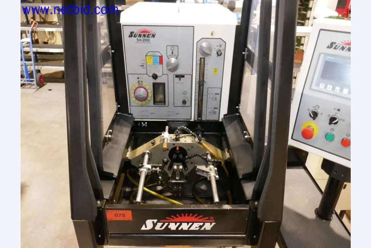 Machines from the toolmaking sector (CNC machining, grinding technology)-8