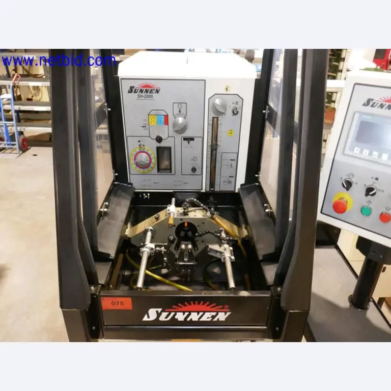 Machines from the toolmaking sector (CNC machining, grinding technology)-8