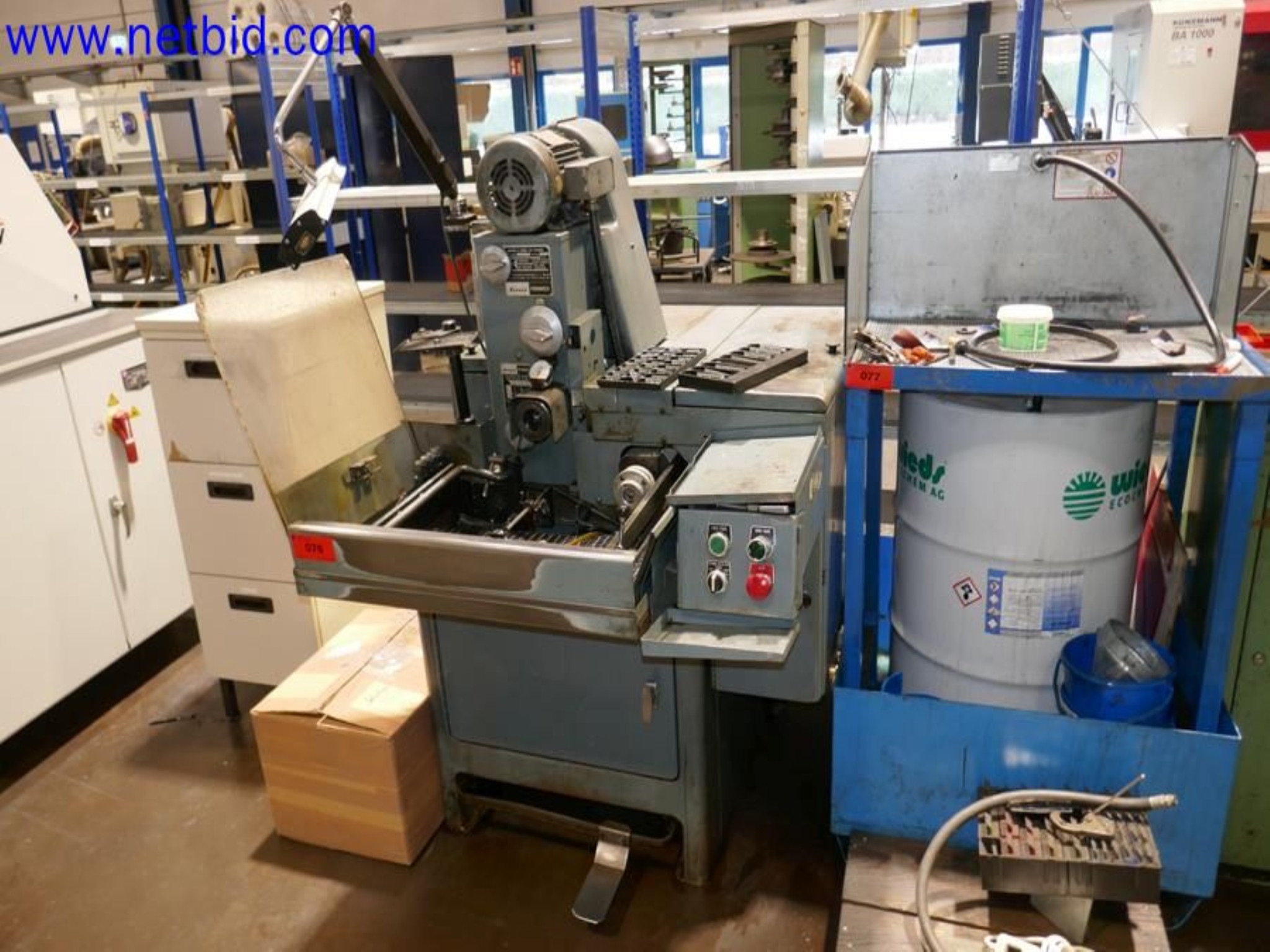 Machines from the toolmaking sector (CNC machining, grinding technology)-4