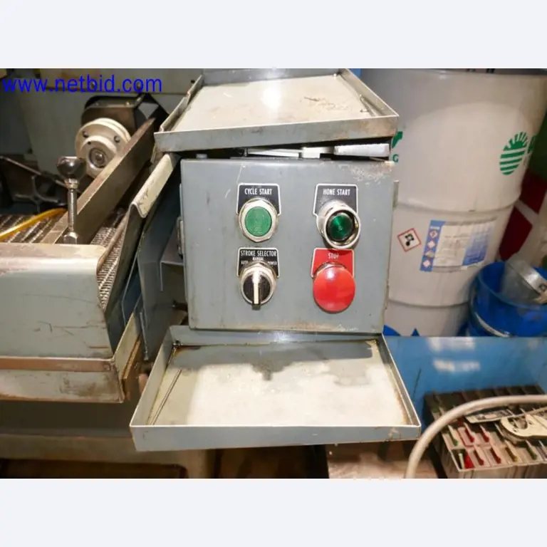 Machines from the toolmaking sector (CNC machining, grinding technology)-5